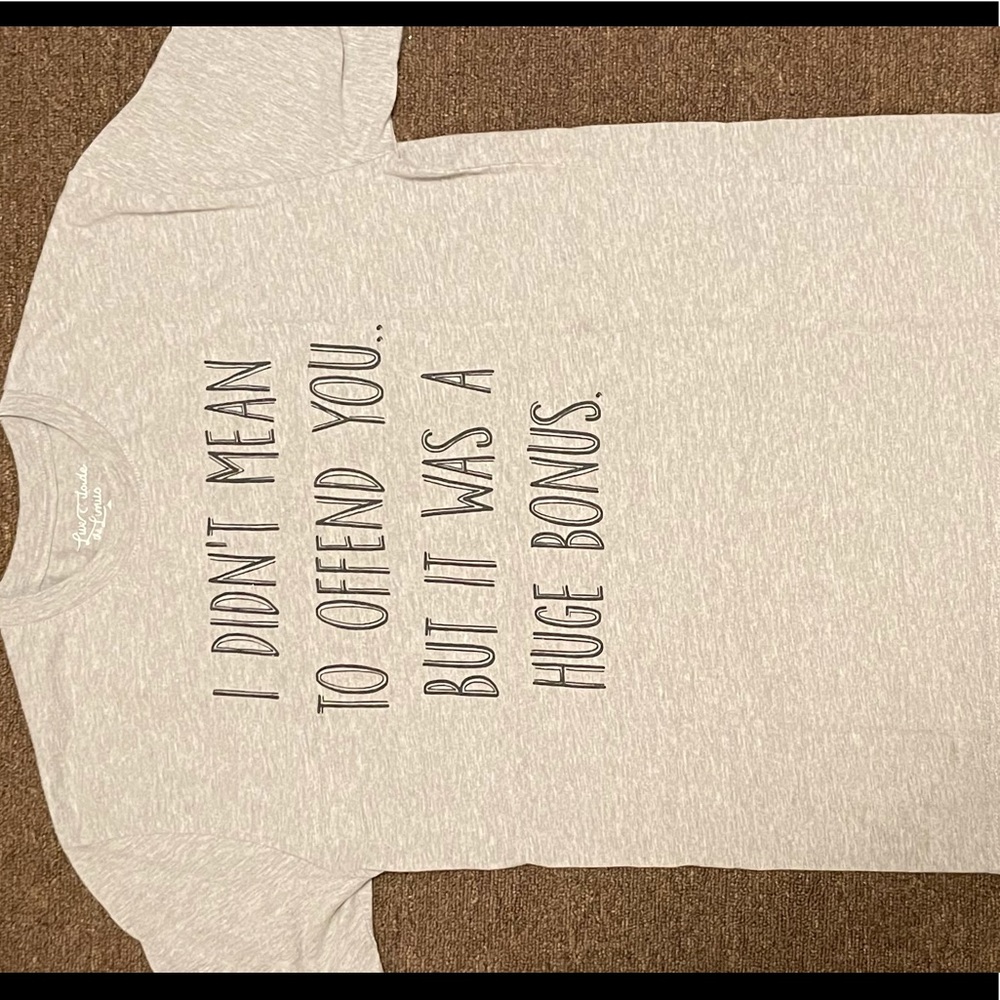 Men’s medium T-shirt